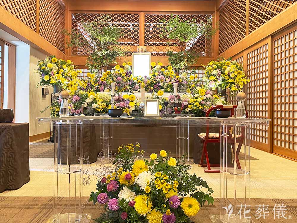 總持寺 三松閣で葬儀を行ったお客様の祭壇写真01