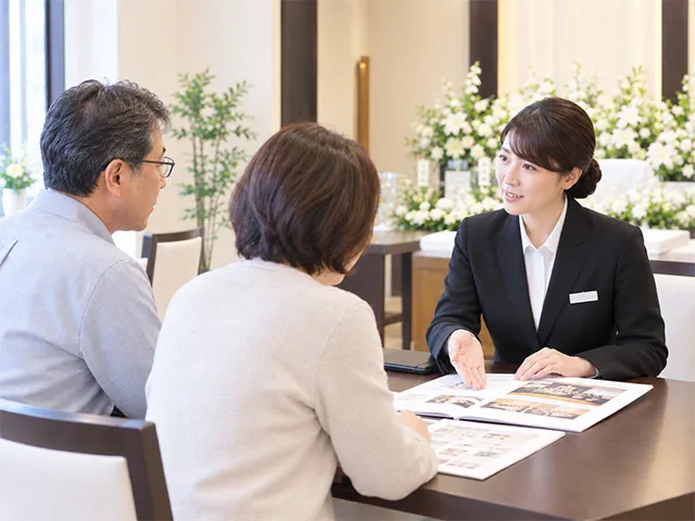 桐ヶ谷・臨海斎場のどちらか迷ったら、優先順位の整理からお手伝いします